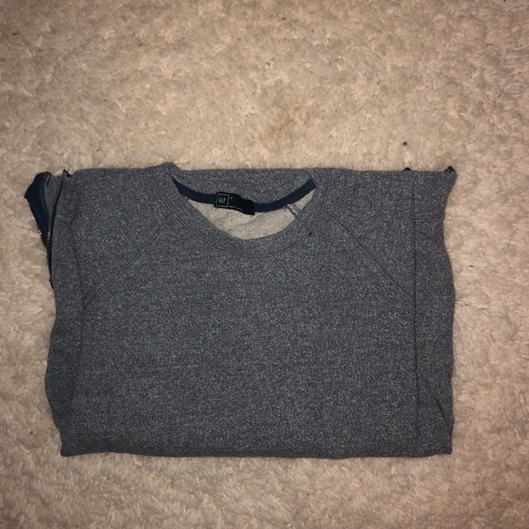 GAP Blue Sweater - Picture 2 of 2
